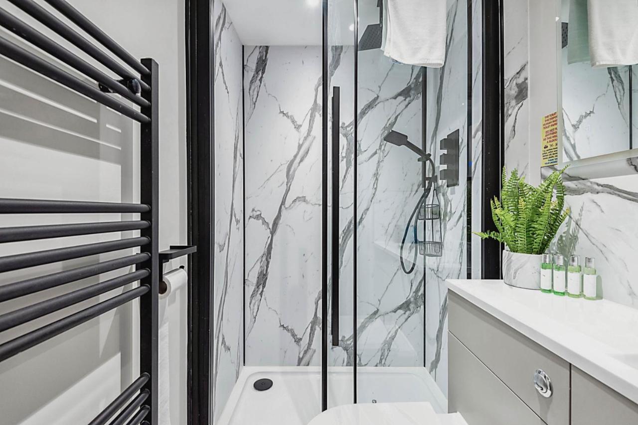 The Burton Penthouse By Fortuna Property Cheltenham Kültér fotó